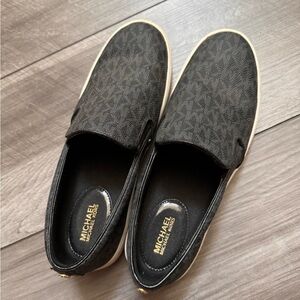 Michael Kors shoes women’s